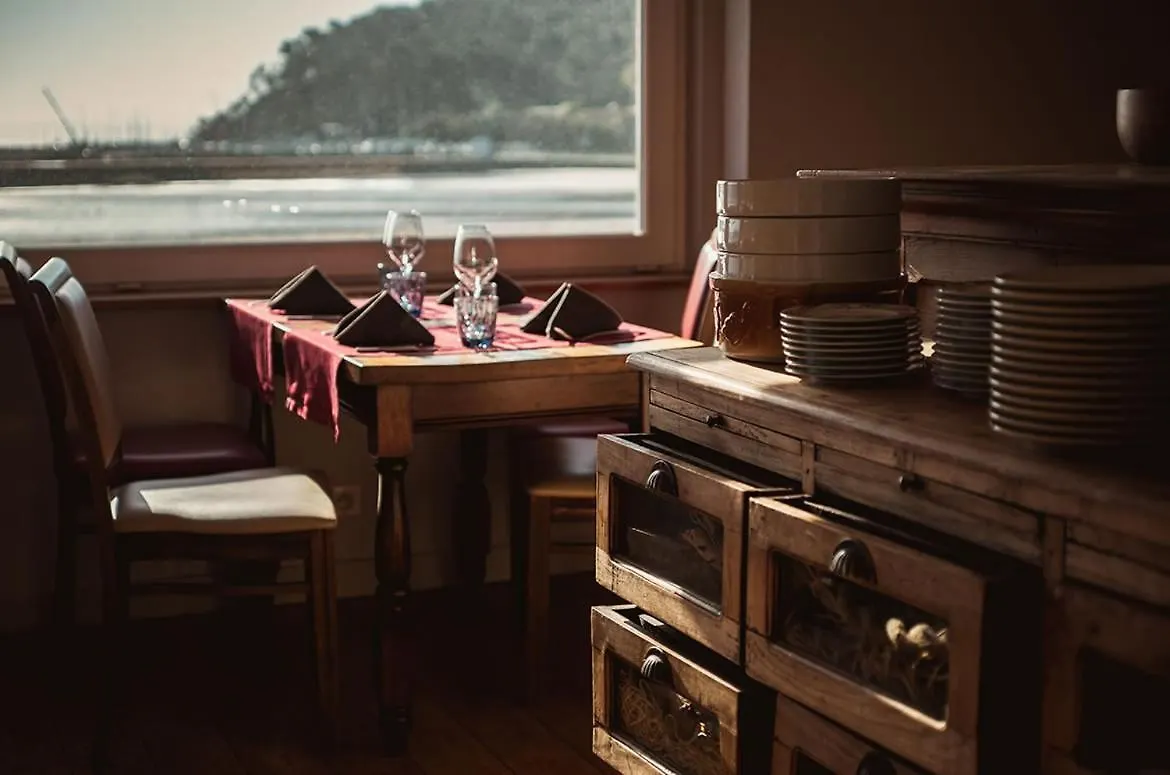 Hotel & Restaurant De La Plage Crozon